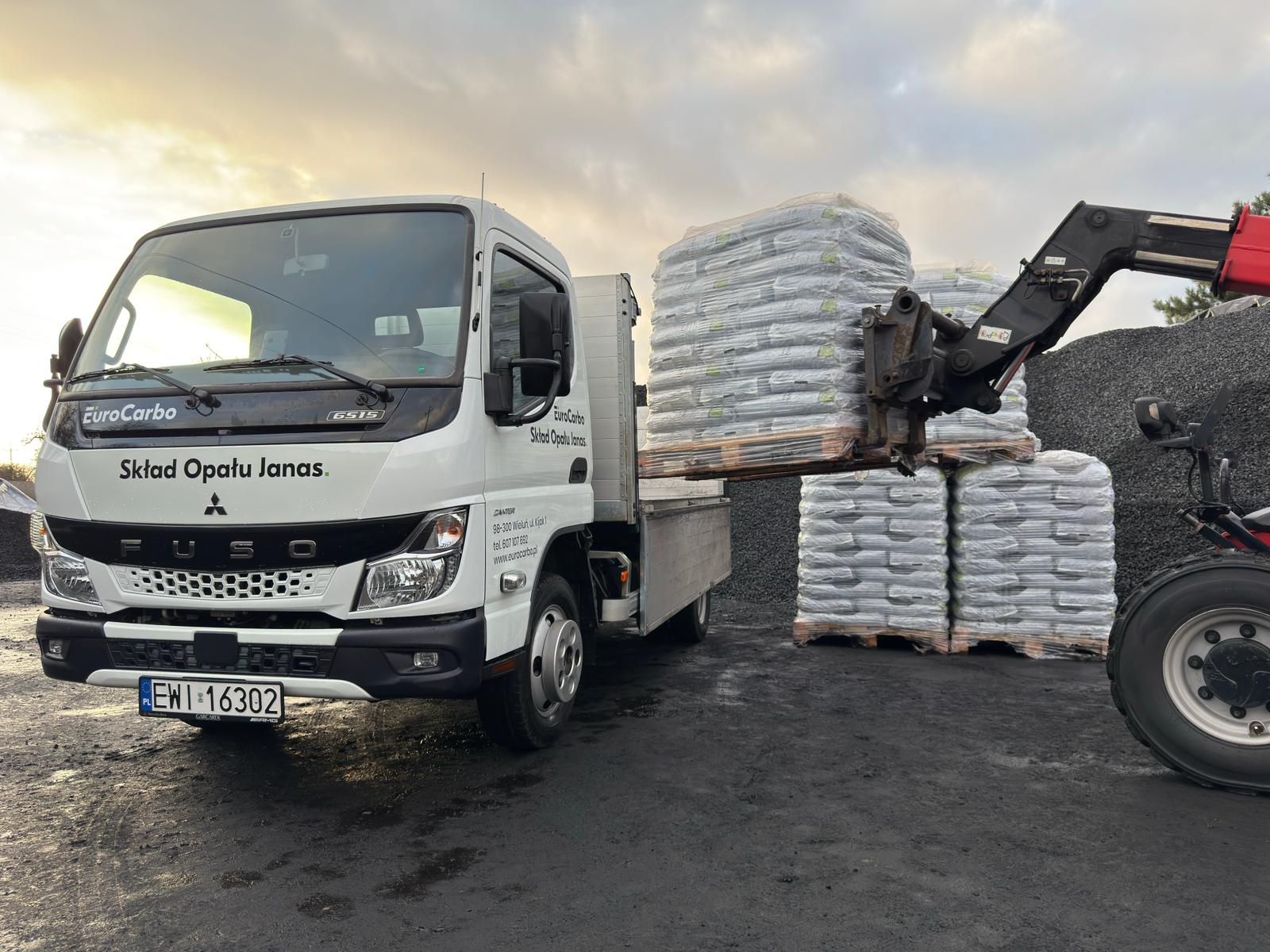 węgiel groszek wieluń skład opalu janas hsw pro max ładowanie na samochód palety