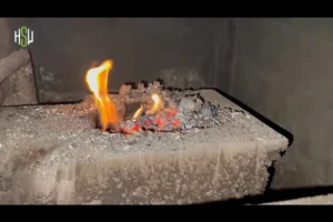 węgiel z kazachstanu test spalania płomień na zdjęciu jak pali się węgiel